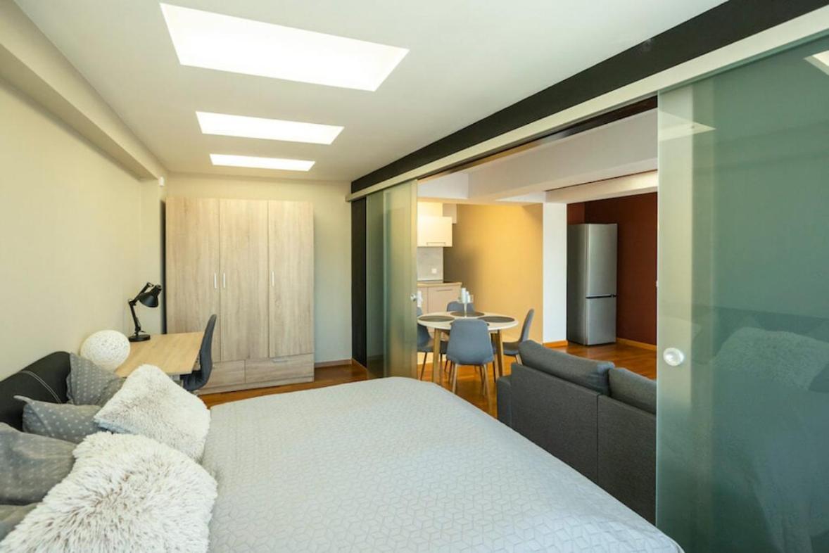 Klapka-Lak Apartman Eger Buitenkant foto